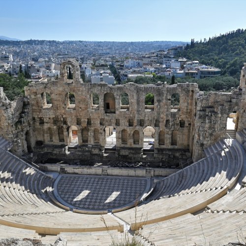 Voyage culturel à Athènes. La capitale de la Grèce