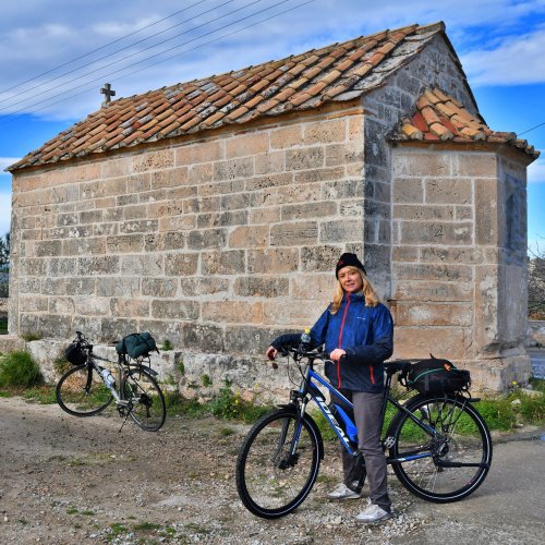 Tempel, Kirchen und Vulkane: Fahrrad-Reise zu den Inseln des Argosaronischen Golfs
