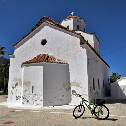 Tempel, Kirchen und Vulkane: Fahrrad-Reise zu den Inseln des Argosaronischen Golfs