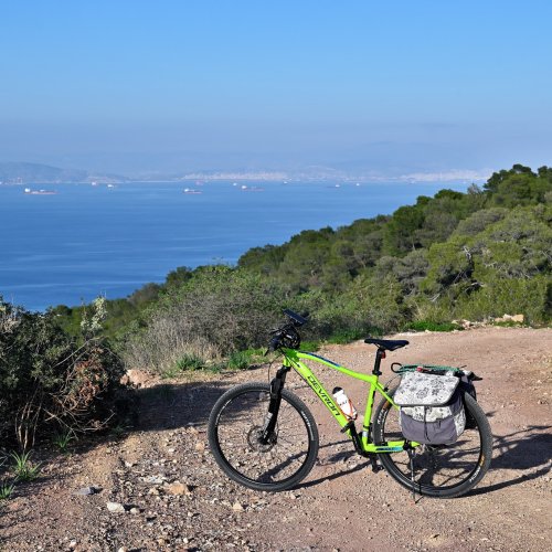 E-bike guided tour on the island of Aegina