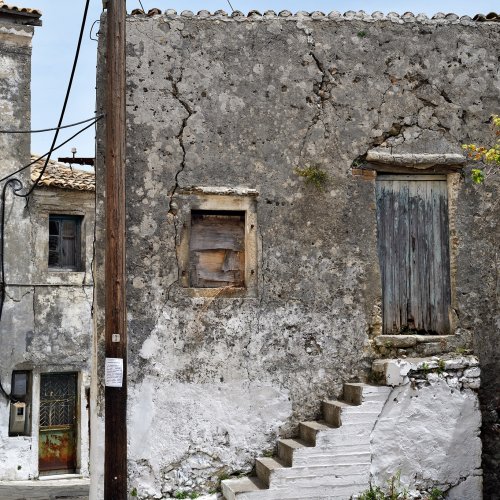 Corfu by mountain bike: Through olive groves and traditional villages